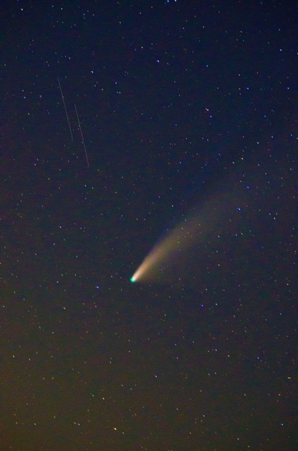 image of comet neowise